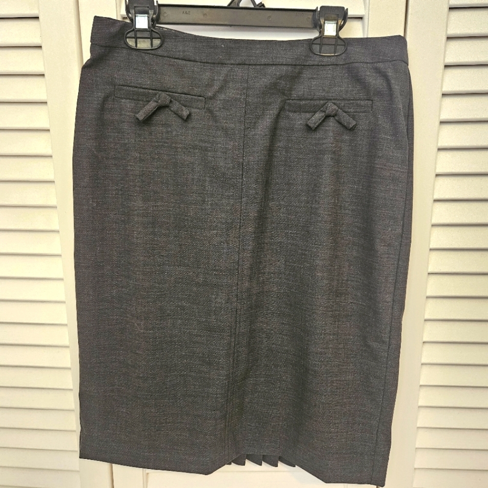 Trina Turk skirt gray size 2
